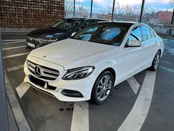 Weiß Gebraucht 2014 Mercedes C220 Limousine | 13.500 € (Teuer)