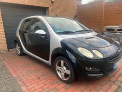 Schwarz Gebraucht 2005 Smart ForTwo Coupé Kleinwagen | 695 €