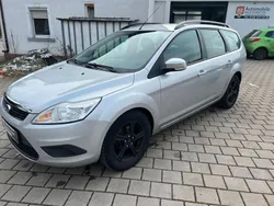 Silber Gebraucht 2009 Ford Focus Style Kombi | 3.290 € (Fairer Preis)