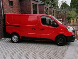 Rot Gebraucht 2018 Renault Trafic Basis Van | 11.200 € (Guter Preis)
