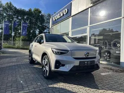 Silver dawn metallic Gebraucht 2024 Volvo EC40 Ultimate SUV | 42.980 € (Fairer Preis)