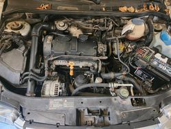 Silber Gebraucht 2000 VW Polo Kleinwagen | 550 € (Fairer Preis)