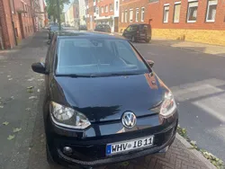 Schwarz Gebraucht 2011 VW up! Kleinwagen | 5.450 € (Fairer Preis)
