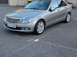 Silber Gebraucht 2008 Mercedes C230 Limousine | 14.500 €