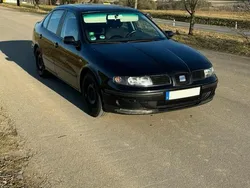 Schwarz Gebraucht 2000 Seat Toledo Limousine | 300 € (Superpreis)