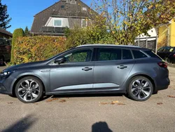 Grau Gebraucht 2019 Renault Mégane GrandTour Kombi | 15.300 € (Superpreis)