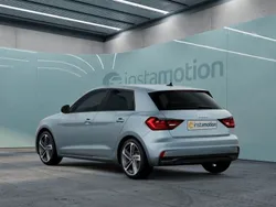 Grau Gebraucht 2024 Audi A1 Sportback Advanced Kleinwagen | 27.300 € (Fairer Preis)