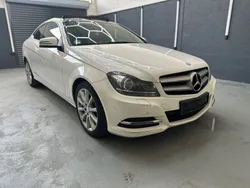 Weiß Gebraucht 2013 Mercedes C220 Coupé | 7.300 € (Guter Preis)