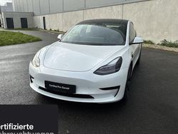 Weiß Gebraucht 2021 Tesla Model 3 Standard Range Limousine | 26.200 € (Fairer Preis)