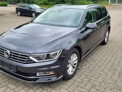 Grau Gebraucht 2018 VW Passat Comfortline Limousine | 18.900 € (Fairer Preis)
