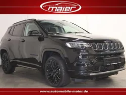 Black clear coat Gebraucht 2022 Jeep Compass SUV | 21.900 € (Fairer Preis)