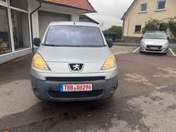 Grau Gebraucht 2009 Peugeot Partner Tepee Tendance Van / Kleinbus | 1.499 € (Guter Preis)