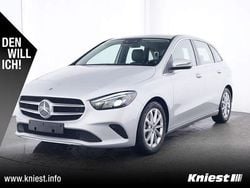 Iridiumsilber metalliclack Gebraucht 2022 Mercedes B200 Progressive Van / Kleinbus | 26.900 € (Guter Preis)