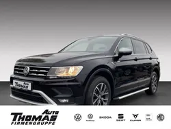Deep black perleffekt (metallic) Gebraucht 2021 VW Tiguan Allspace Comfortline SUV | 29.444 € (Fairer Preis)
