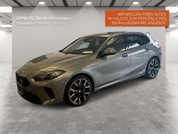 Grau Gebraucht 2024 BMW 120 Shadowline Kleinwagen | 35.900 € (Etwas zu teuer)