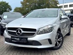 Silber Gebraucht 2017 Mercedes A180 Limousine | 15.950 € (Fairer Preis)