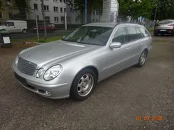 Silber Gebraucht 2004 Mercedes E220 Kombi | 3.400 € (Fairer Preis)