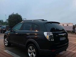 Schwarz Gebraucht 2010 Chevrolet Captiva SUV | 6.850 €
