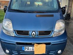 Blau Gebraucht 2006 Renault Trafic Van | 6.800 €