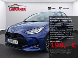 Blau Gebraucht 2023 Toyota Yaris Hybrid Team Limousine | 21.880 € (Fairer Preis)