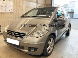 Grau Gebraucht 2005 Mercedes A200 Avantgarde Van / Kleinbus | 5.490 € (Fairer Preis)
