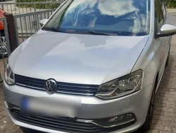 Silber Gebraucht 2016 VW Polo Comfortline Kleinwagen | 11.500 € (Fairer Preis)