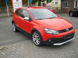 Flashrot Gebraucht 2016 VW Polo Cross Kleinwagen | 10.990 € (Teuer)