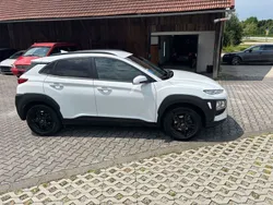 Weiß Gebraucht 2019 Hyundai Kona Trend SUV | 13.400 € (Fairer Preis)