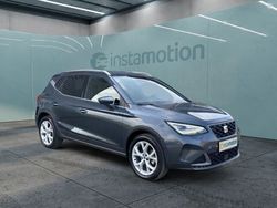 Grau Gebraucht 2024 Seat Arona FR SUV | 25.480 € (Teuer)