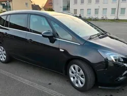 Schwarz Gebraucht 2014 Opel Zafira Tourer Van / Kleinbus | 9.800 € (Fairer Preis)
