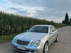 Silber Gebraucht 2004 Mercedes E320 Elegance Limousine | 4.499 €