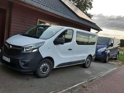 Weiß Gebraucht 2016 Opel Vivaro Van | 12.900 € (Fairer Preis)