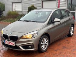 Gebraucht 2015 BMW 218 Active Tourer Sport Line Van / Kleinbus | 11.290 € (Fairer Preis)