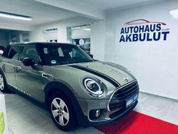 Emerald grey metallic Gebraucht 2020 Mini Cooper Clubman Kombi | 15.490 € (Guter Preis)
