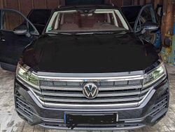 Schwarz Gebraucht 2021 VW Touareg Basis SUV | 33.000 € (Fairer Preis)