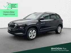 Blackmagic perleffekt Gebraucht 2024 Skoda Karoq Selection SUV | 29.930 € (Guter Preis)