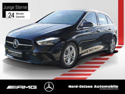 Metalliclack kosmosschwarz Gebraucht 2025 Mercedes 200 Progressive Limousine | 30.990 € (Guter Preis)
