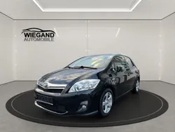 Schwarz Gebraucht 2012 Toyota Auris Hybrid Travel Limousine | 9.990 € (Fairer Preis)