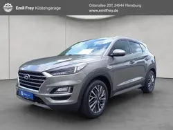 Grau Gebraucht 2020 Hyundai Tucson Trend SUV | 20.990 € (Guter Preis)