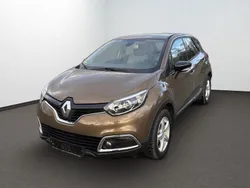 Braun Gebraucht 2017 Renault Captur Intens SUV | 11.499 € (Fairer Preis)