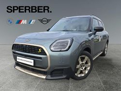 Grün Gebraucht 2024 Mini Countryman Favoured SUV | 38.440 €