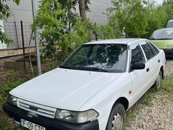 Weiß Gebraucht 1991 Toyota Carina Limousine | 2.500 €