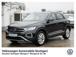 Deep black perleffekt Gebraucht 2023 VW T-Roc Style SUV | 26.430 € (Fairer Preis)