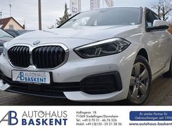 Weiß Gebraucht 2022 BMW 118 Advantage Kleinwagen | 22.490 € (Fairer Preis)