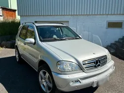 Silber Gebraucht 2003 Mercedes ML400 SUV | 8.500 €