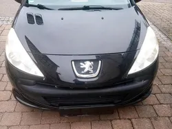 Schwarz Gebraucht 2010 Peugeot 206+ Kleinwagen | 1.350 €