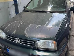 Grün Gebraucht 1995 VW Golf Cabriolet Cabrio | 650 €