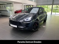 Vulkangraumetallic (metallic) Gebraucht 2018 Porsche Macan SUV | 56.400 € (Teuer)