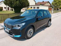 Schwarz Gebraucht 2023 BMW iX1 SUV | 40.990 € (Superpreis)