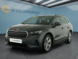 Grau Gebraucht 2022 Skoda Enyaq iV Loft SUV | 27.499 € (Fairer Preis)